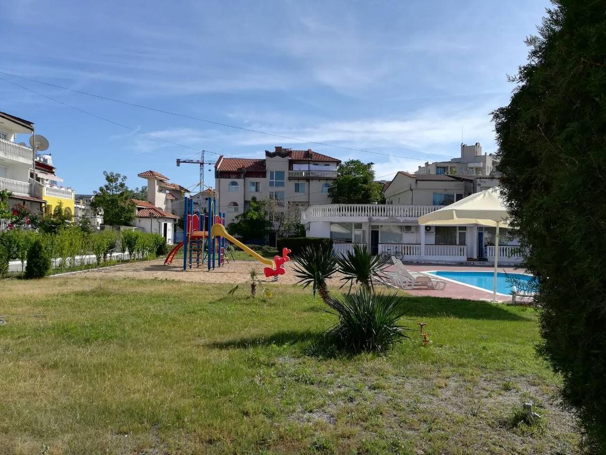 Bravo 1 Home George Sunny Beach Buitenkant foto