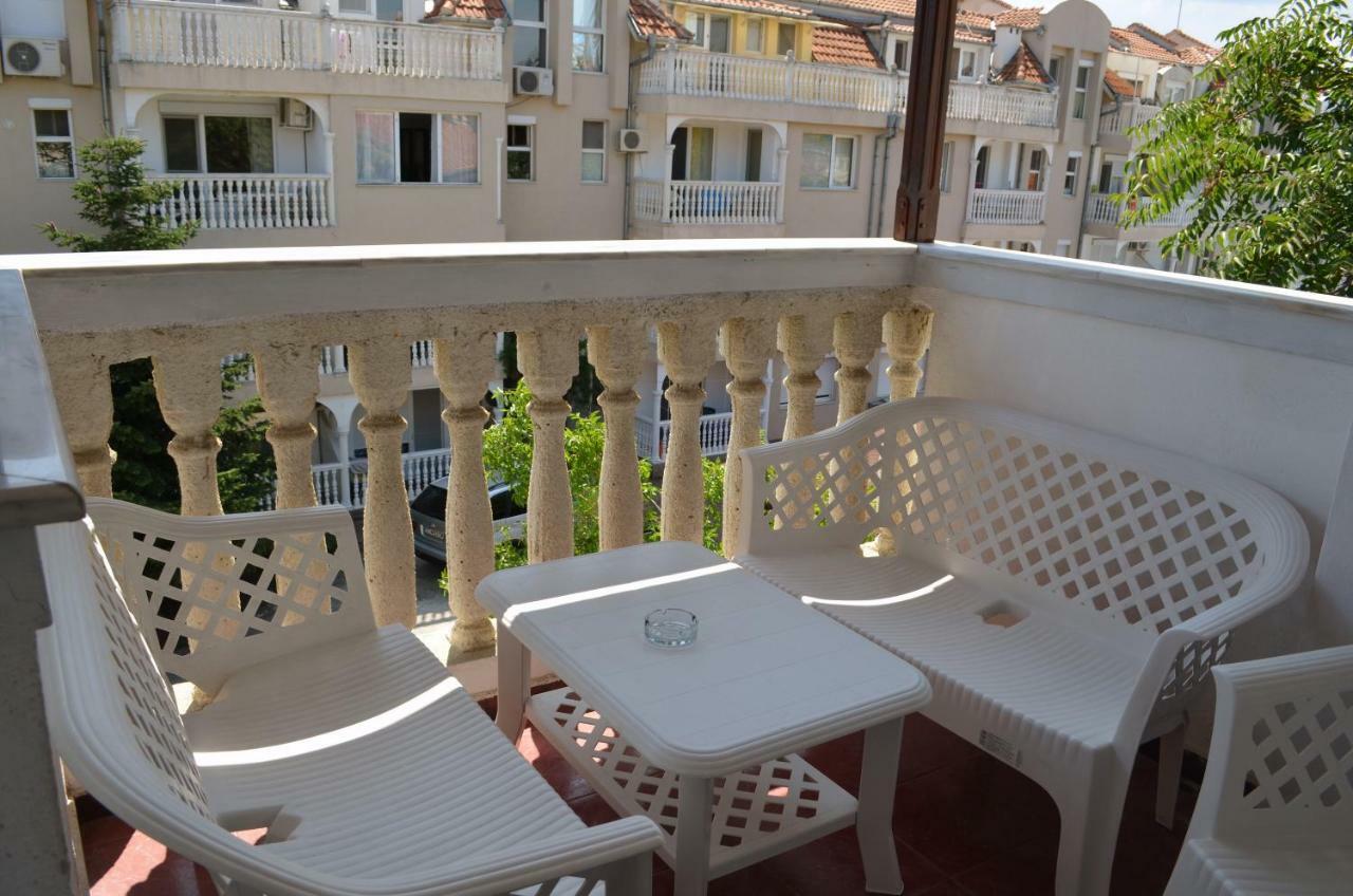 Bravo 1 Home George Sunny Beach Buitenkant foto
